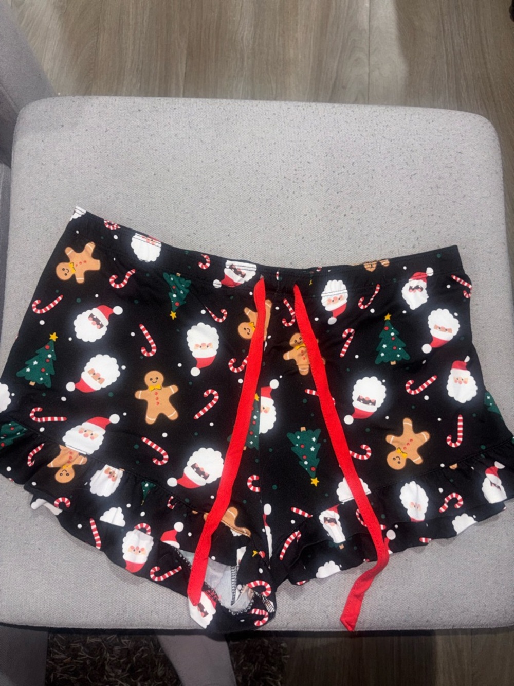 Black Christmas Print Women’s Pajama Shorts with Red Drawstring